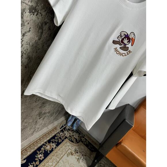 Moncler men's and women's crew neck white short sleeve T-shirt - Picture 3 of 9